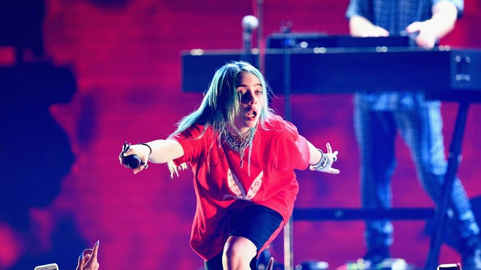 Albumul lui Billie Eilish este #1 în Billboard Top 200