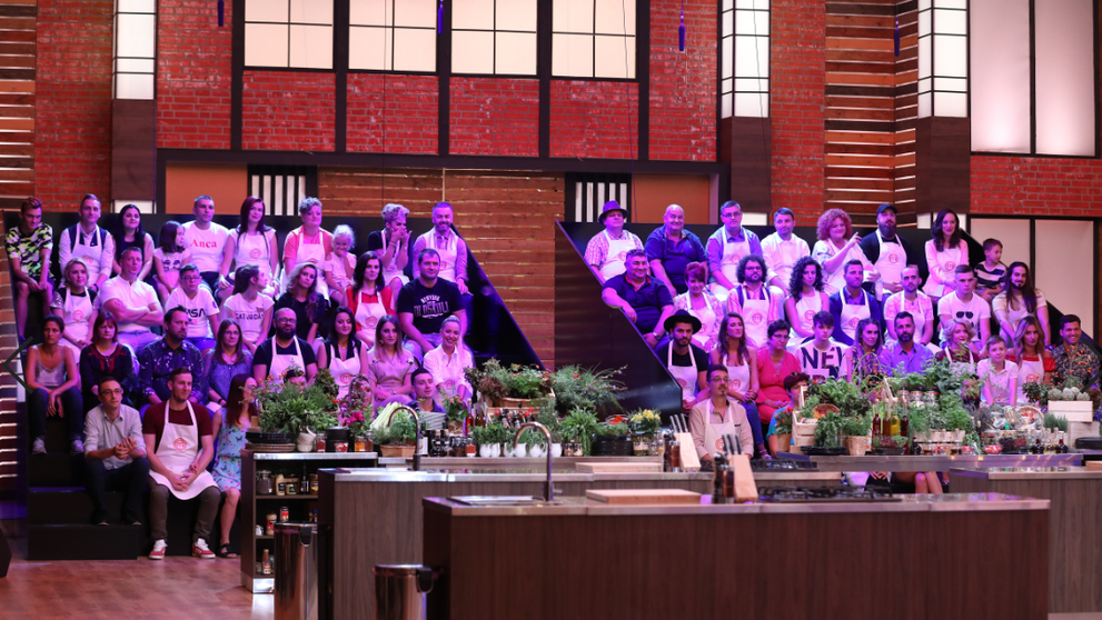 În această seară începe lupta pentru Top 18 și accesul în bucătăria MasterChef!