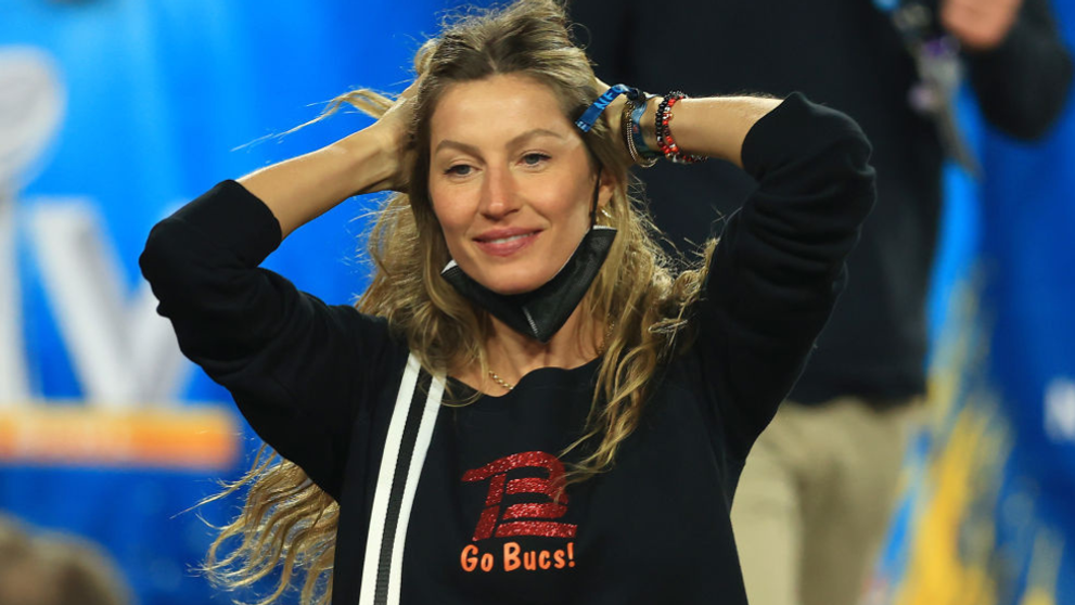 Cine este noul iubit al lui Gisele Bundchen. S-a afișat cu alt bărbat, la nici o lună de la divorțul de Tom Brady