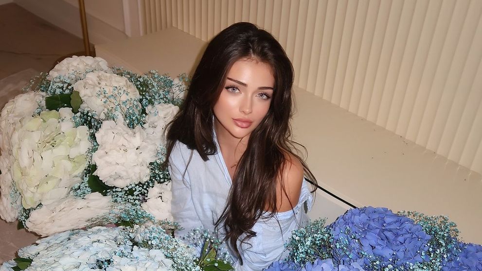 Andreea Bostănică nu se mai ascunde! Influencerița s-a afișat cu iubitul putred de bogat. Cei doi s-au distrat toată seara într-un club exclusivist de pe Șoseaua Nordul