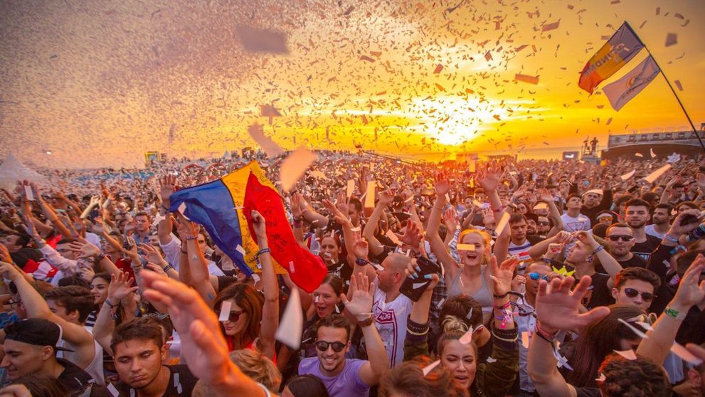 NEVERSEA 2019. Cum îți faci check-in online și cum plătești cu cardul la festival