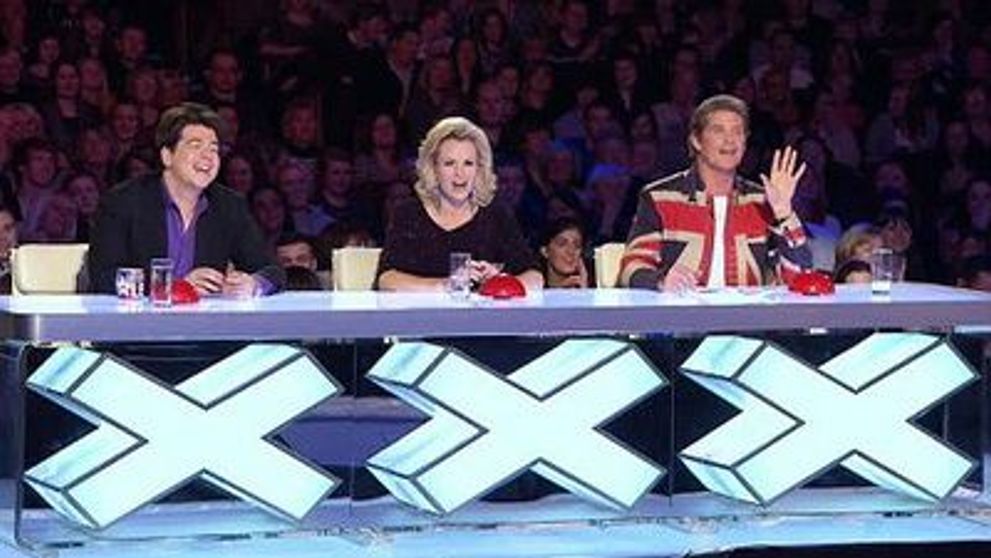 David Hasselhoff a fost dat afara de la Britain`s Got Talent. Afla de ce!
