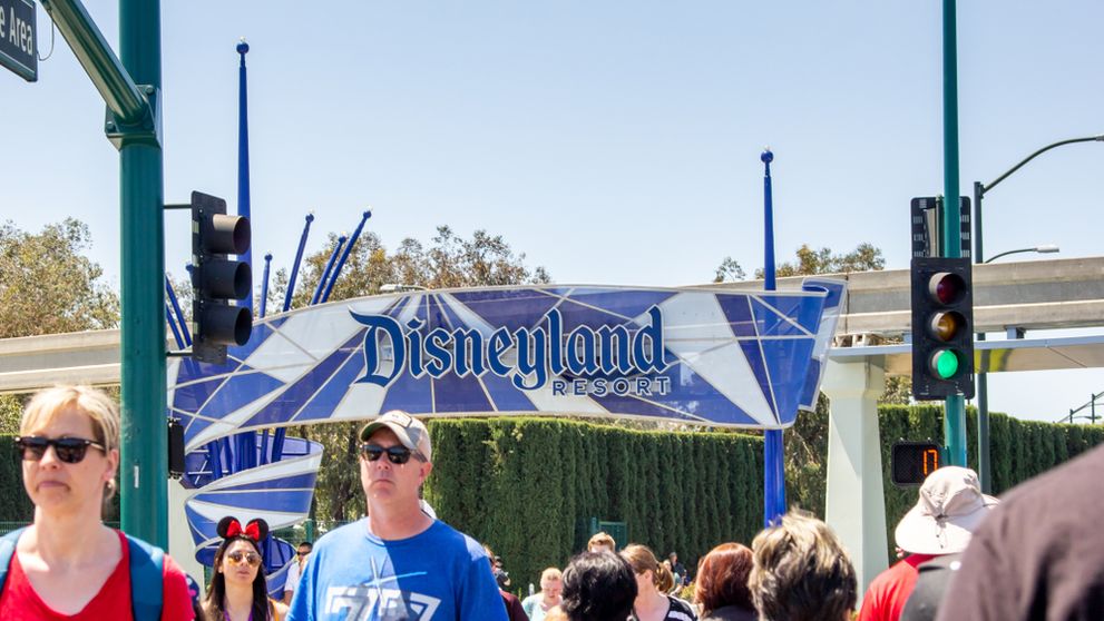 Un tătic a postat chitanța pentru un mic-dejun la Disneyland. Era să leșine când a văzut suma exorbitantă cerută pentru niște ouă fierte și cârnați: ”Câte prințese ai mâncat?”