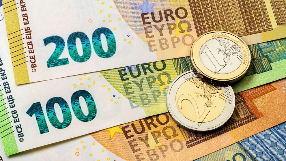 Cât e euro astăzi, 5 mai 2026