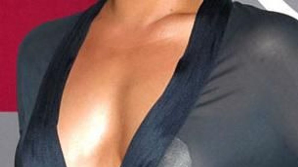 Hayden Panettiere, iubita lui Vladimir Klitschko, si-a acoperit sfarcurile cu plasturi FOTO