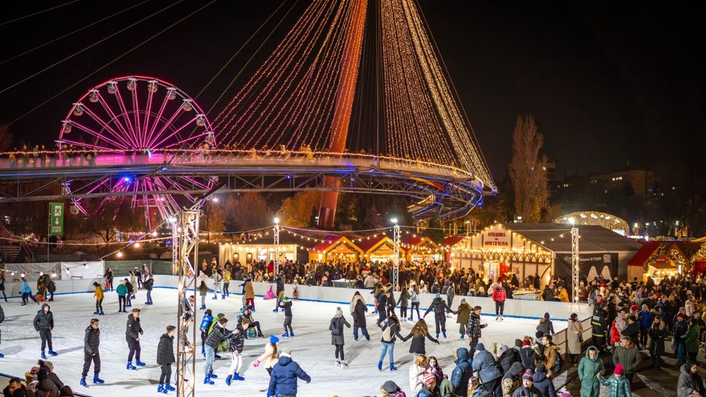 Pe ce dată se deschide West Side Christmas Market, târgul de Crăciun din Parcul Drumul Taberei. Ce au pregătit organizatorii