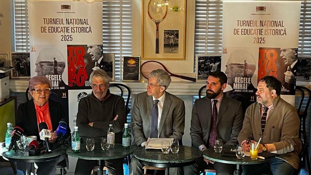 „Enigmele României” și documentarul ”Tovarășu’: Facerea, gloria și desfacerea unui dictator