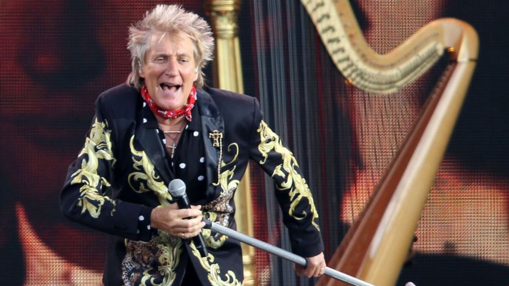 Rod Stewart s-a pozat alături de patru dintre mamele copiilor lui. Cum arată fostele lui cuceriri