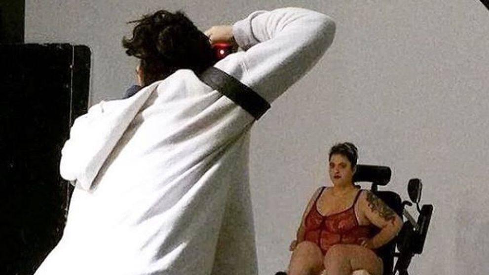 Cum arata de fapt corpul unei femei. Un proiect foto, diferit de tot ceea ce vezi in reviste, face senzatie pe internet