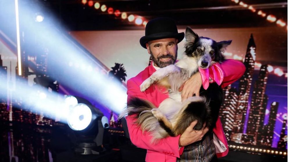 Românul Adrian Stoica și cățelul Hurricane au câștigat marele premiu la America’s Got Talent, 1 milion de dolari!