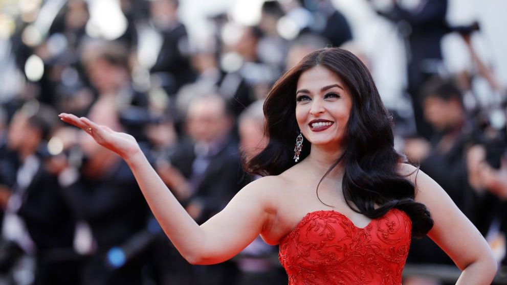 Aishwarya Rai și fiica ei au fost infectate cu noul coronavirus. Cum se simt cele două