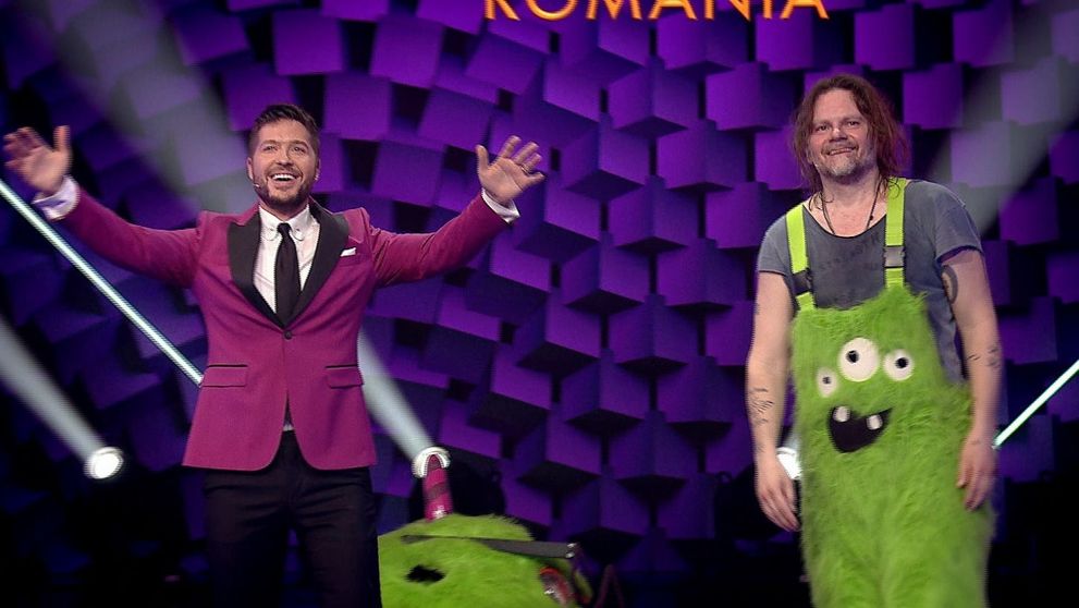 Monstrul a părăsit aseară emisiunea Masked Singer România! Florin Piersic Jr. s-a ascuns sub masca lui!