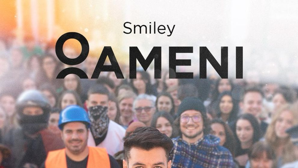 Cu un videoclip-premieră pentru piața din România, filmat în doar 5 secunde, în decorul celebrei serii Wednesday,  Smiley lansează „OAMENI”, o piesă-manifest despre FIECARE om