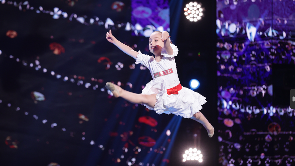 Românii au talent 2023: La doar 6 ani, Melisa Dedu i-a impresionat pe jurați cu momentul ei de dans contemporan