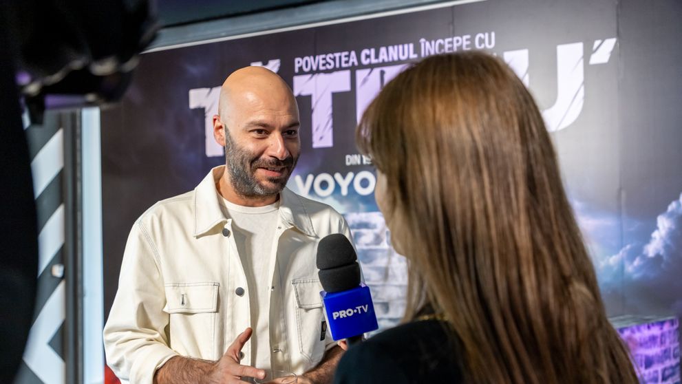 Constantin Dogioiu, actorul care l-a interpretat pe Mircea în „Clanul”, dezvăluiri despre rolul său în noul serial VOYO Original TĂTUȚU': „Vom vedea un Mircea îndrăgostit”