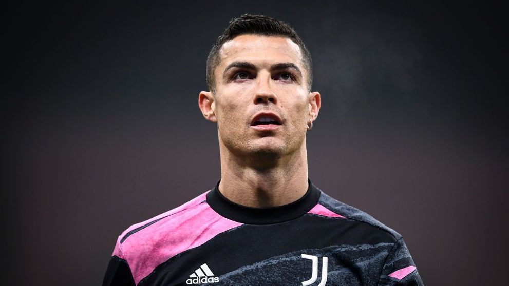 Cristiano Ronaldo, o nouă postare virală: peste 8 milioane de like-uri! Și-a arătat abdomenul plin de pătrățele