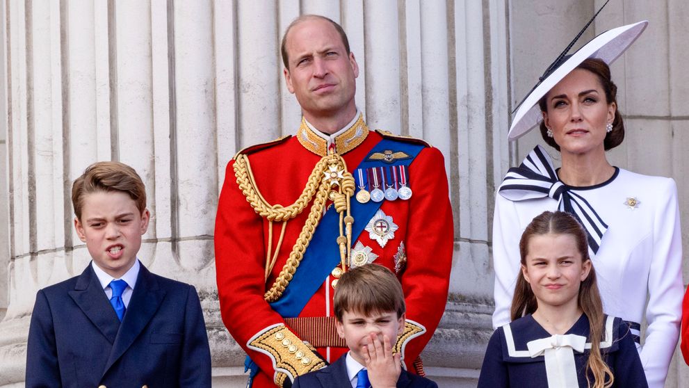 Moment fabulos cu prințul Louis la Trooping the Colour. Nici Kate Middleton nu și-a putut stăpâni zâmbetul, a făcut deliciul publicului