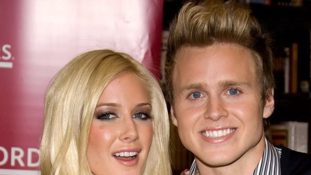 Sunt casatoriti de cinci ani si par mai indragostiti ca niciodata! Heidi Montag si Spencer Pratt, surprinsi in ipostaze tandre
