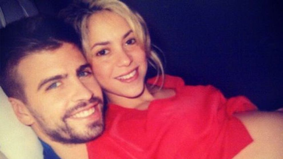 Milan Pique, baietelul Shakirei, prima fotografie in care i se vede fata. A strans 1.000.000 de like-uri si 50.000 de share-uri in 3 ore
