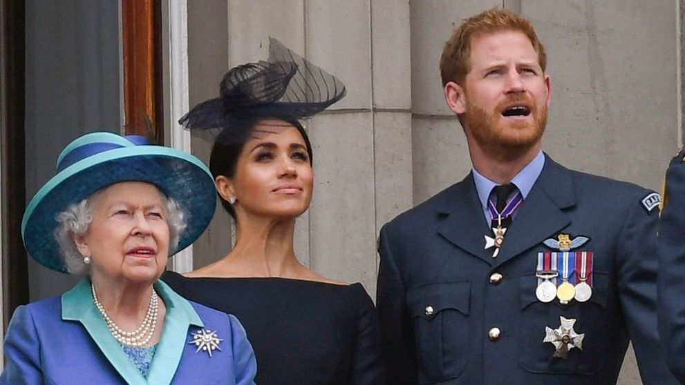 Familia Regală, prima reacție oficială după interviul acordat de Meghan Markle și Prințul Harry