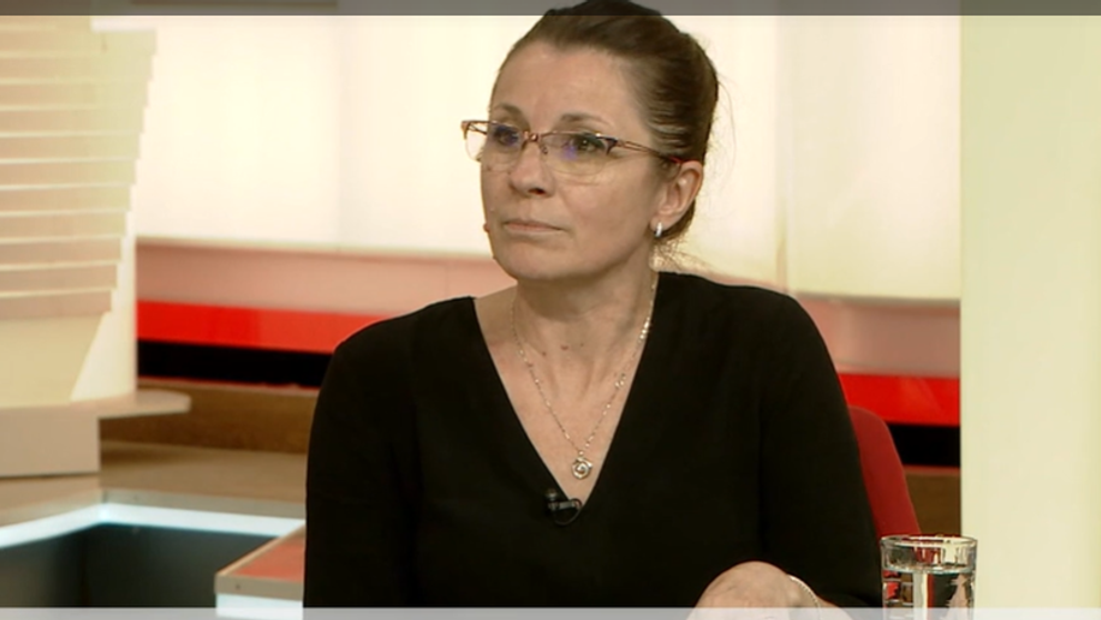 Directoarea adjunctă a Liceului Jean Monnet din București: ”Unii părinți negociază cu profesorii, ca să ia elevii burse... Este o vânătoare”