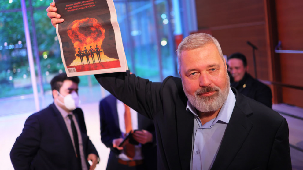 Jurnalistul rus Dmitry Muratov și-a vândut premiul Nobel pentru Pace ca să-i ajute pe copiii ucraineni refugiați