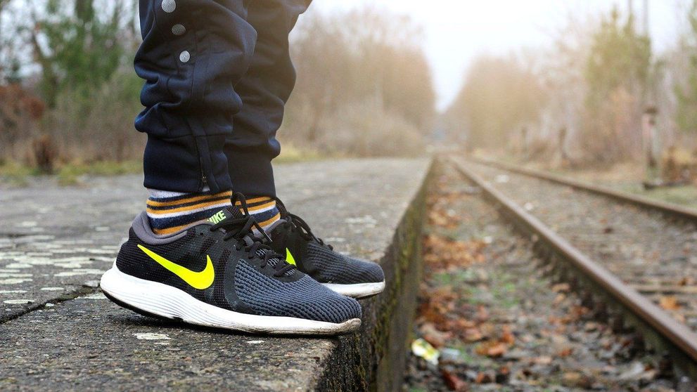 (P) Cele mai populare 7 branduri de pantofi sport ale momentului