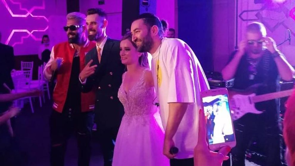 Smiley și Connect-R sunt „Spărgătorii de nunți”! Ce au făcut cei doi artiști la trei evenimente din București