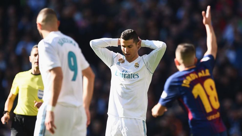 Kitsch 2.0.: ce cadou de Crăciun a primit Ronaldo. Fotbalistul e foarte încântat