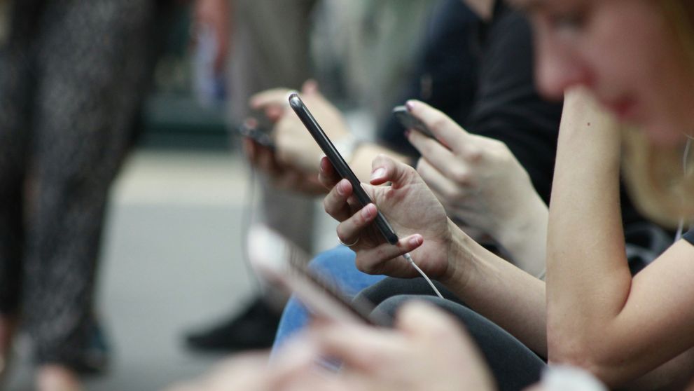 (P) Totul despre evoluția telefoanelor mobile