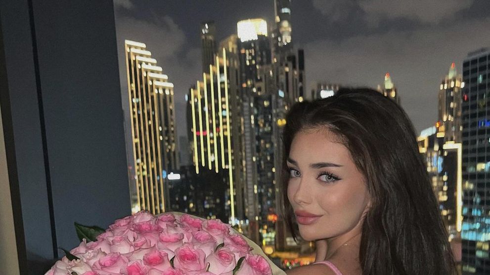 Andreea Bostănică locuiește într-un apartament de peste 250.000 de euro, în București: „Toți banii pe care îi fac investesc în imobiliare” Cum arată locuința de lux a influenceriței