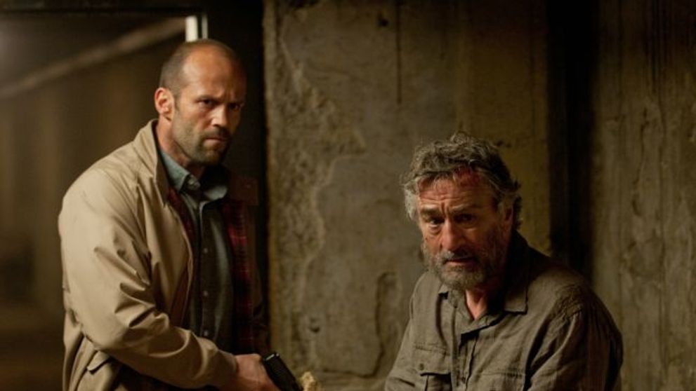 Jason Statham se lupta cu serviciile secrete pentru viata lui Robert de Niro, duminica, la ProTV, in 