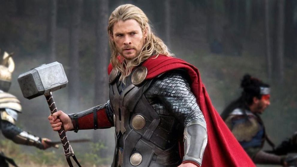 Ce a furat Chris Hemsworth de 5 ori de pe platourile de filmare ale Thor și Avengers
