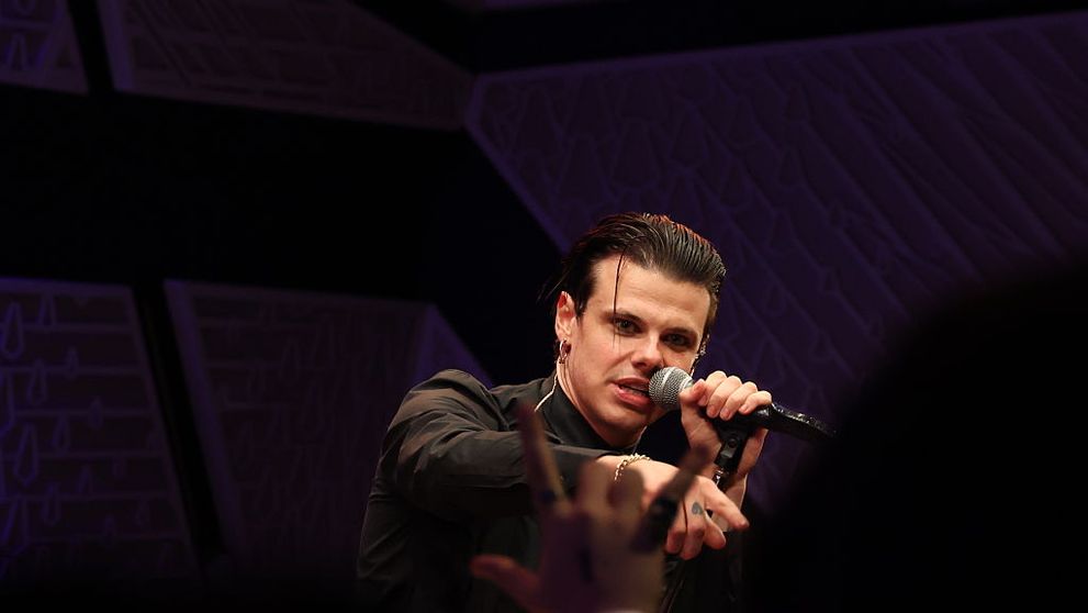Yungblud a aflat chiar înainte de show-ul de la Untold Dubai că este nominalizat la trei premii Grammy