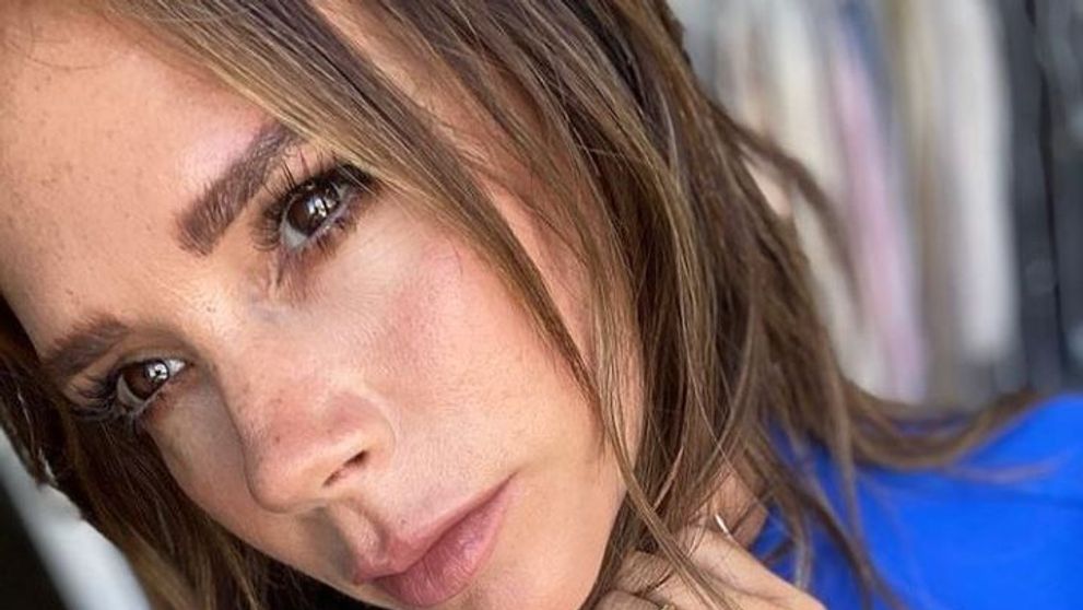 Victoria Beckham, mai sexy ca niciodată! Cum s-a lăsat fotografiată vedeta pentru fanii ei