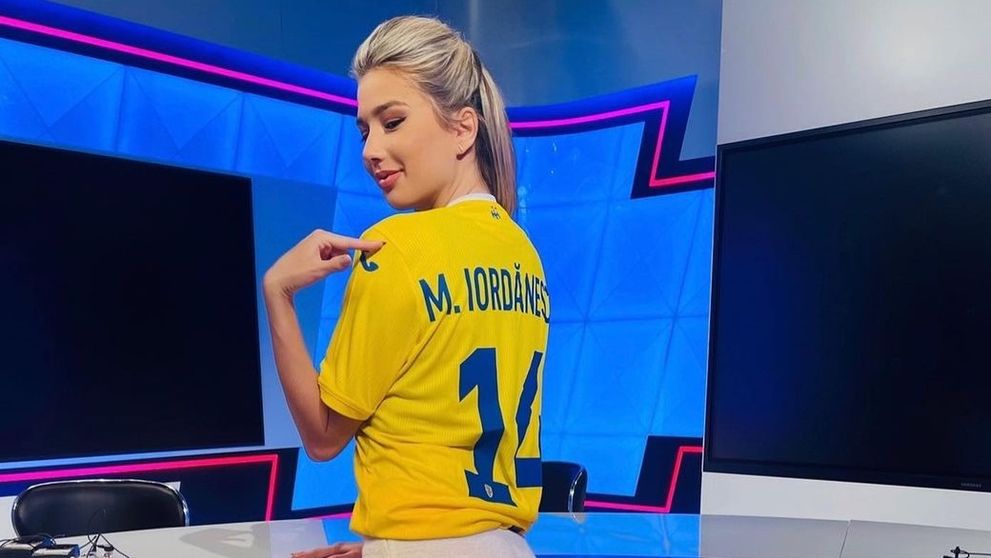 Cum arată Maria, sora lui Edi Iordănescu: E de o frumusețe răpitoare! Selecționerul României, susținut de familie în Germania la EURO 2024