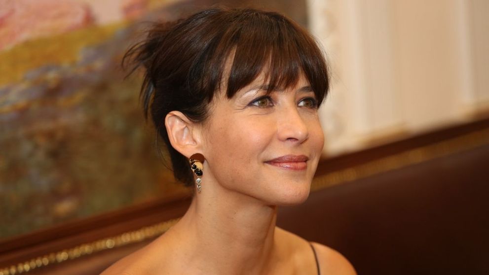 În anii 90, era cea mai frumoasă franțuzoaică din lume! Uimitor cum arată acum Sophie Marceau, fără operații estetice sau botox. De curând, are rol de bunică