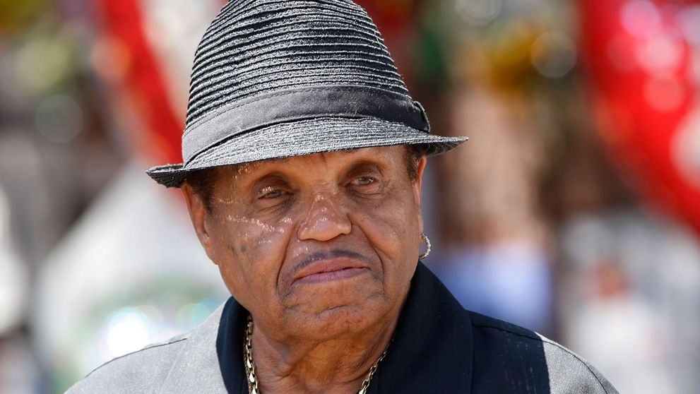 Tatăl lui Michael Jackson a murit. Zece momente prețioase din ultimul an de viață al lui Joe Jackson