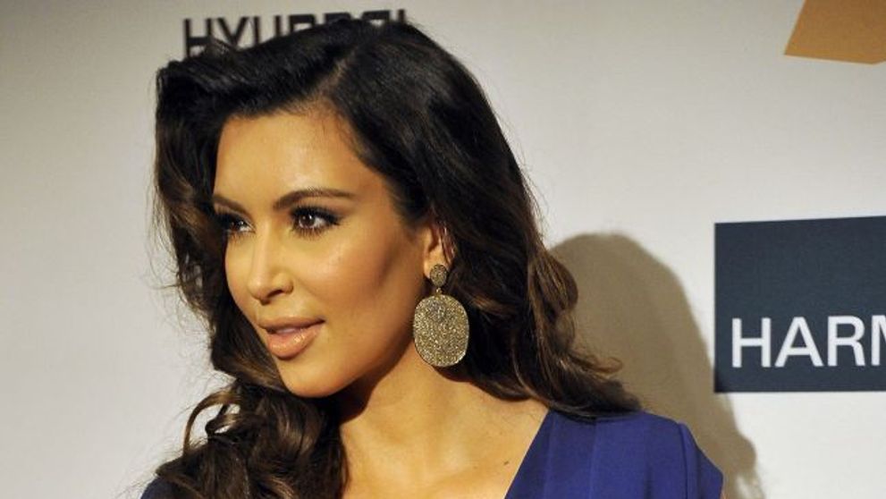 Fotografia pe care o credeau pierduta! Cum aratau Kim Kardashian si surorile ei inainte sa devina celebre