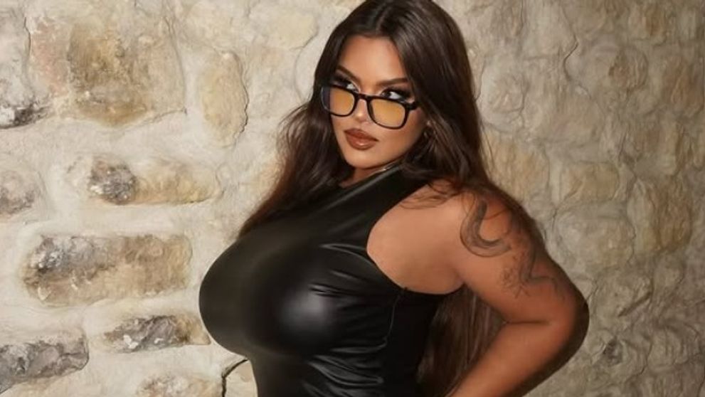 Ea este influencerița cu forme imense care a întors toate privirile la Disneyland: „Oamenii nu se puteau abține să nu se uite” FOTO