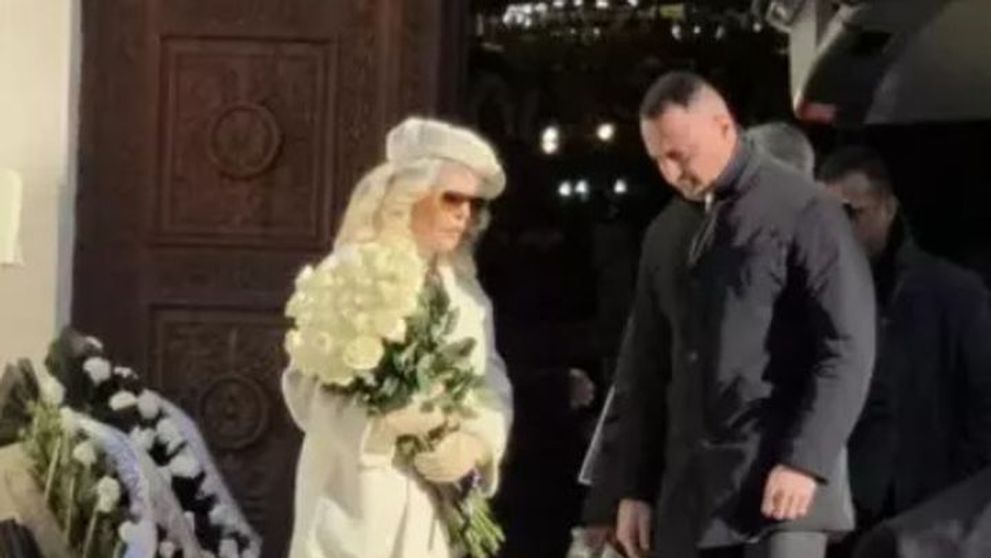 Loredana Groza, lovită de o nouă tragedie: a pierdut încă o persoană dragă, o rudă apropiată,  la doar 3 luni după moartea tatălui: 
