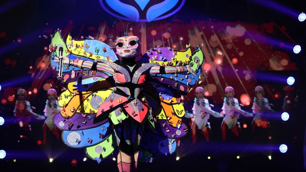 Fluturele își deschide sufletul în fața detectivilor Masked Singer: 