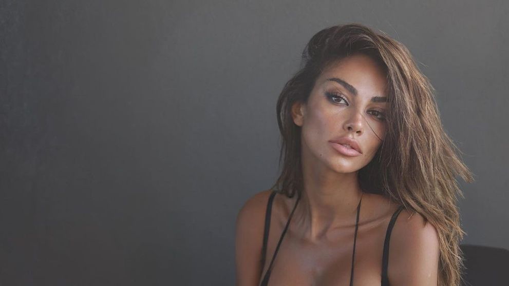 Mădălina Ghenea, atacată de hackeri. Ce s-a întâmplat cu contul de Instagram al vedetei: 