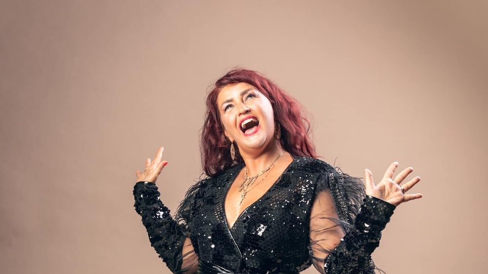 Rona Hartner a învins cancerul pentru a doua oară. Artista s-a vindecat miraculos în două săptămâni, deși se afla în stadiul patru cu metastaze: ”Medicii au găsit...”