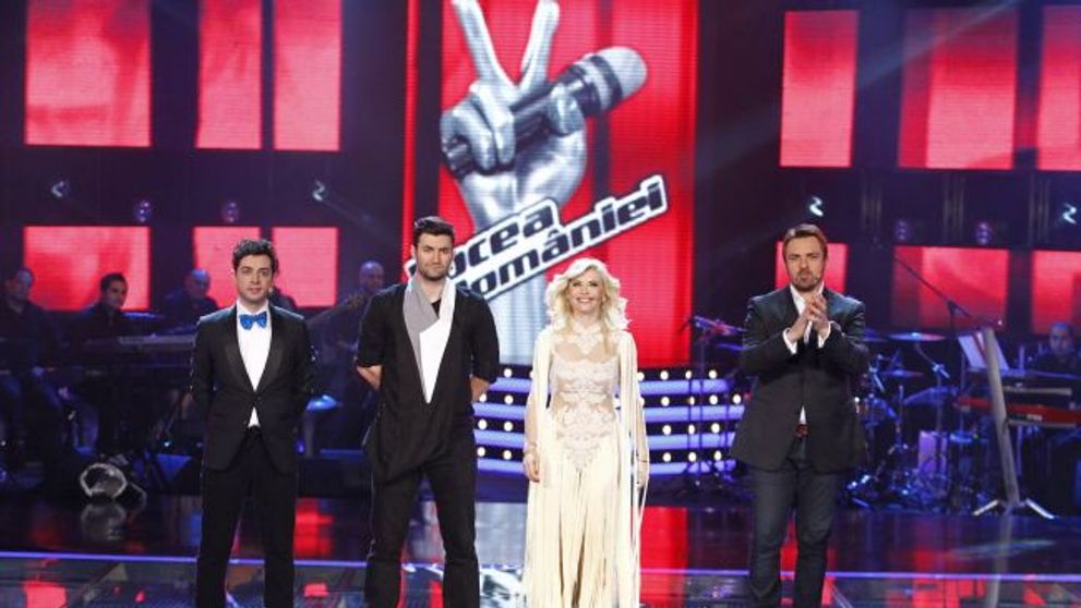 Au mai ramas 2 zile! Reincepe sectacolul vocilor! De-acum petreci sambata alaturi de Smiley, Lori, Brenciu si Moga!