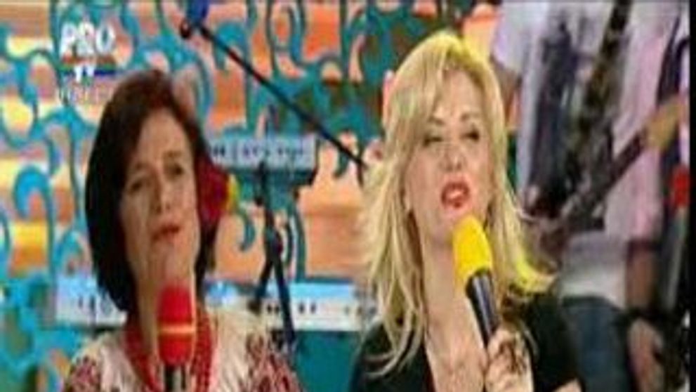La Happy Hour, Loredana a cantat alaturi de mama sa muzica populara