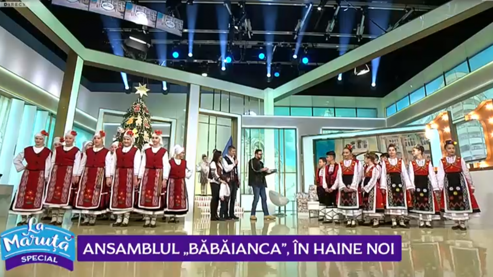 VIDEO Ansamblul Băbăianca, în haine noi