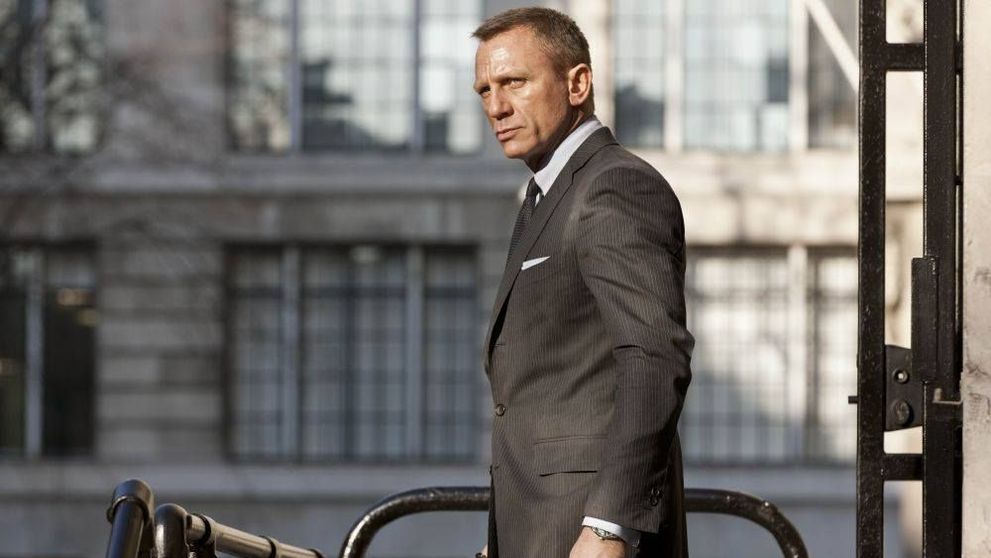 El este unul dintre cei mai doriti barbati ai planetei. Cum arata insa sotia? Vezi imagini cu partenera din viata reala a lui James Bond