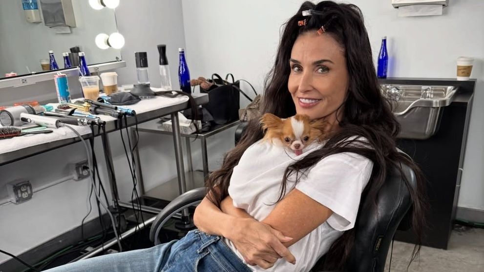 Demi Moore a purtat perucă la show-ul Gucci. Motivul pentru care actrița spune că nu va renunța niciodată la părul lung