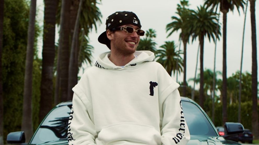 „The Hardest Generation” ajunge în Los Angeles: Brandul românesc fondat de Lil K. Carter se vinde acum pe celebrul Melrose Boulevard